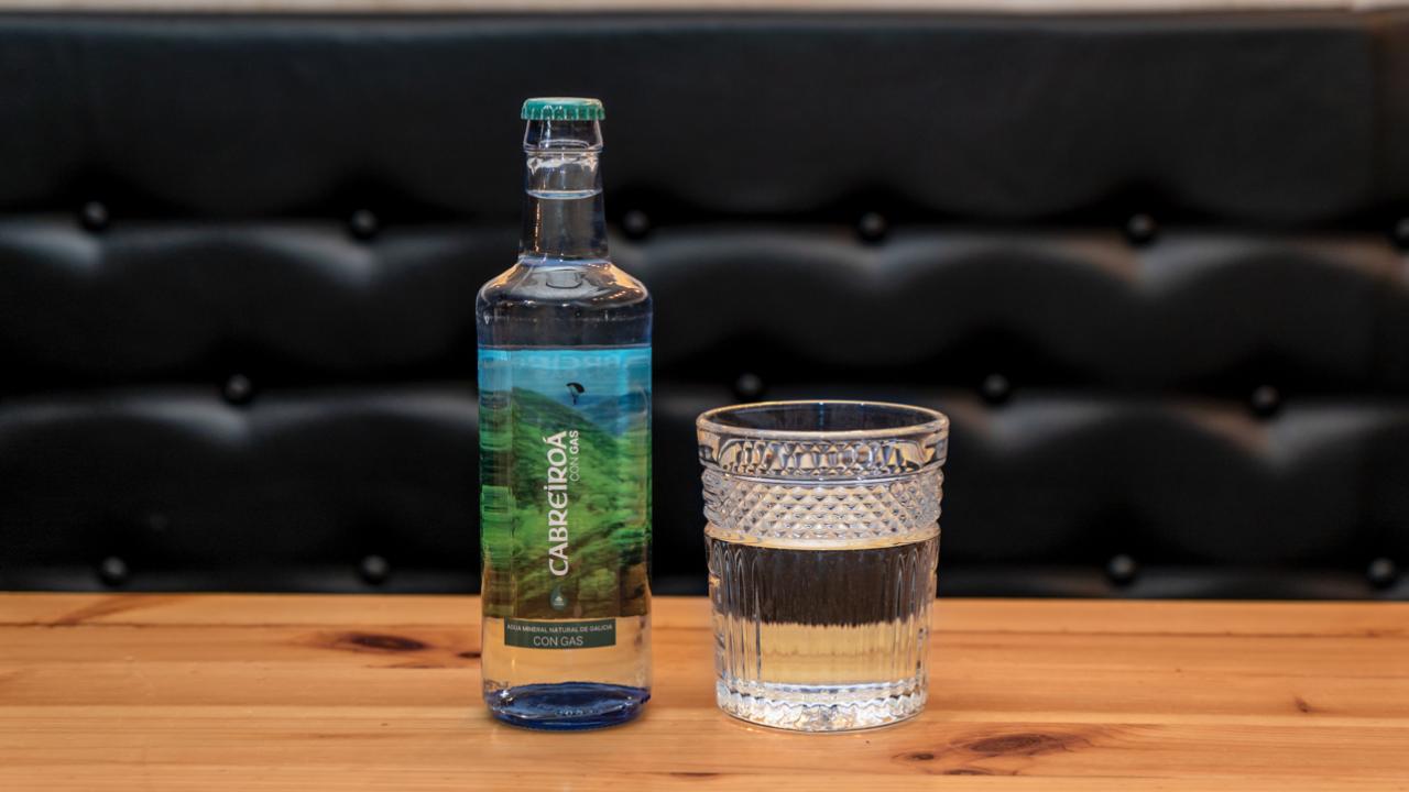 Agua con gas
